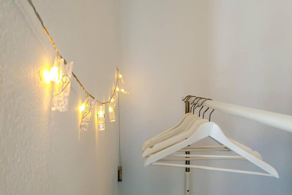 Your Cozy Downtown Home - Apartment Lárisza Kültér fotó